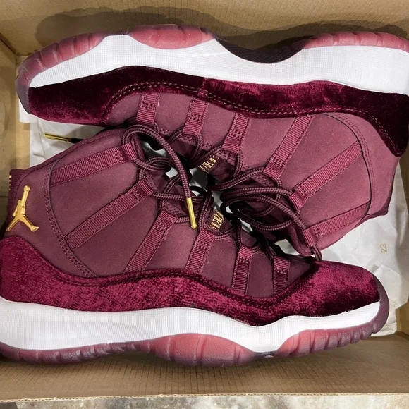Air Jordan 11 Retro night maroon/metallic gold - Picture 2 of 4